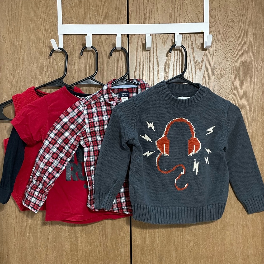 Bundle of 4T Tops